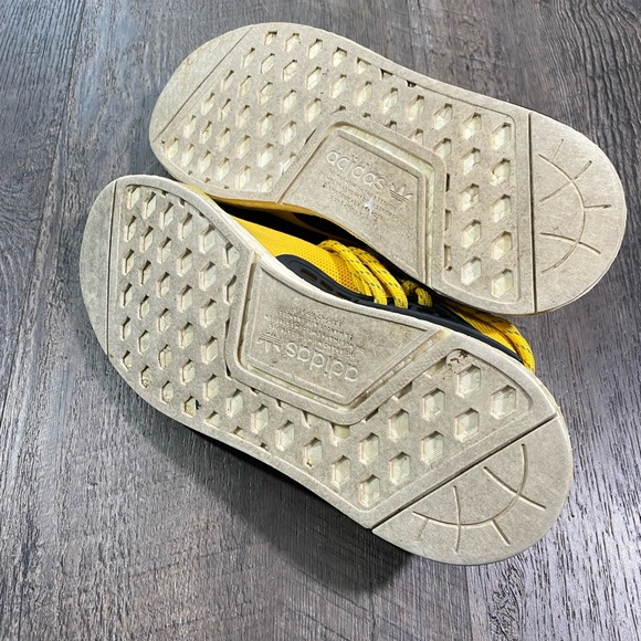 ADIDAS Pharrell x NMD Human Race Mens Sneakers - Picture 6 of 9